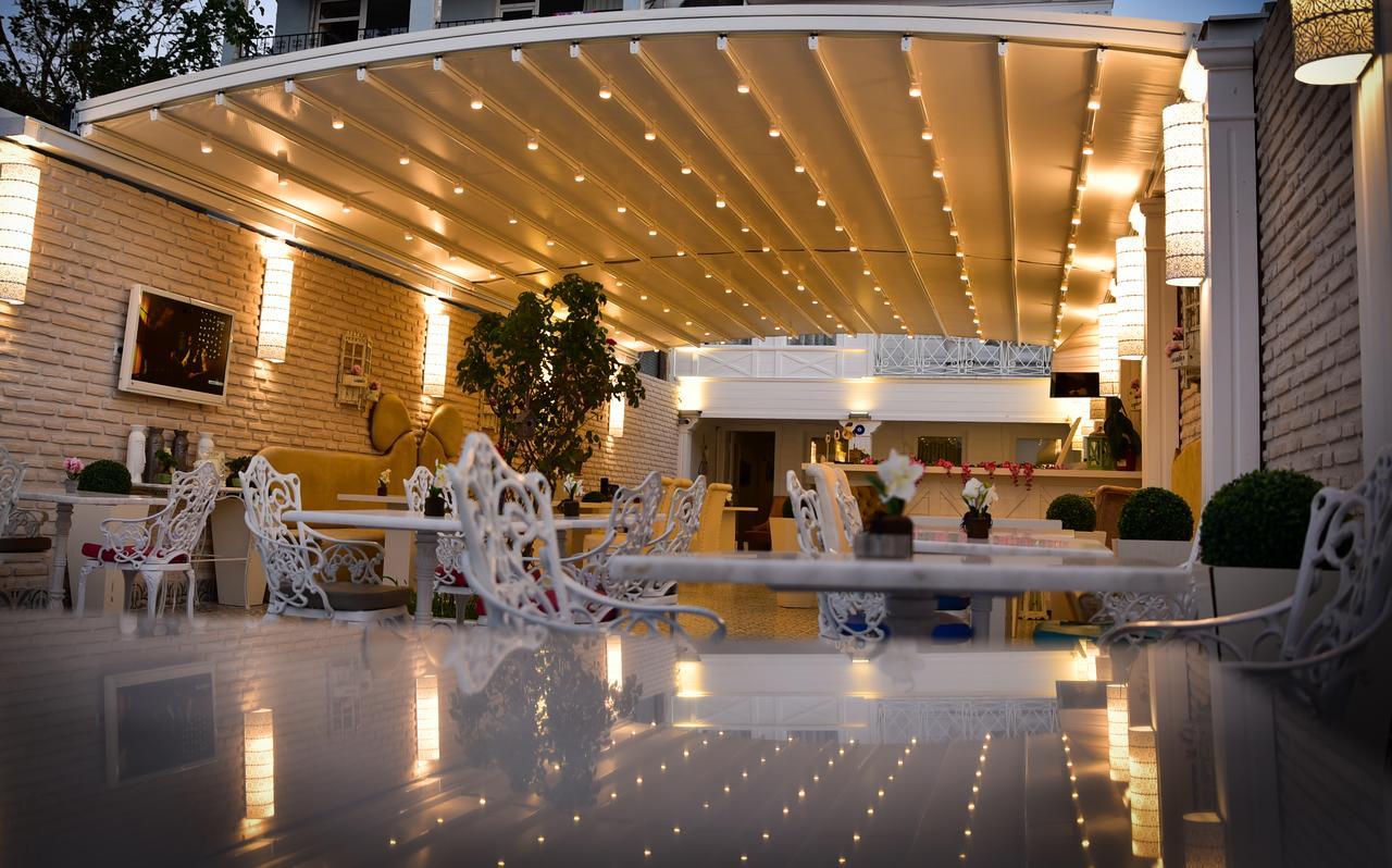 Bueyuekada Port Hotel Адалар Экстерьер фото